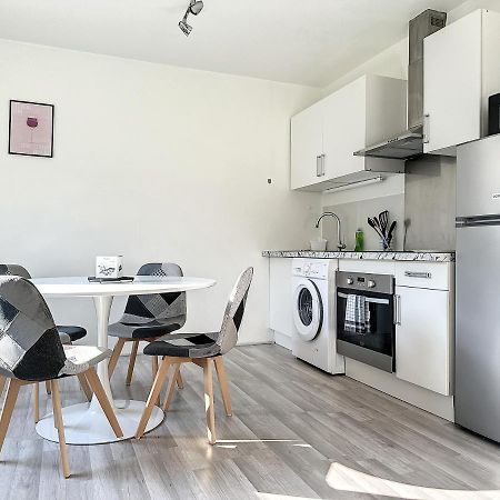 Charmant Appartement Avec Terrasse Parking Ispagnac ภายนอก รูปภาพ