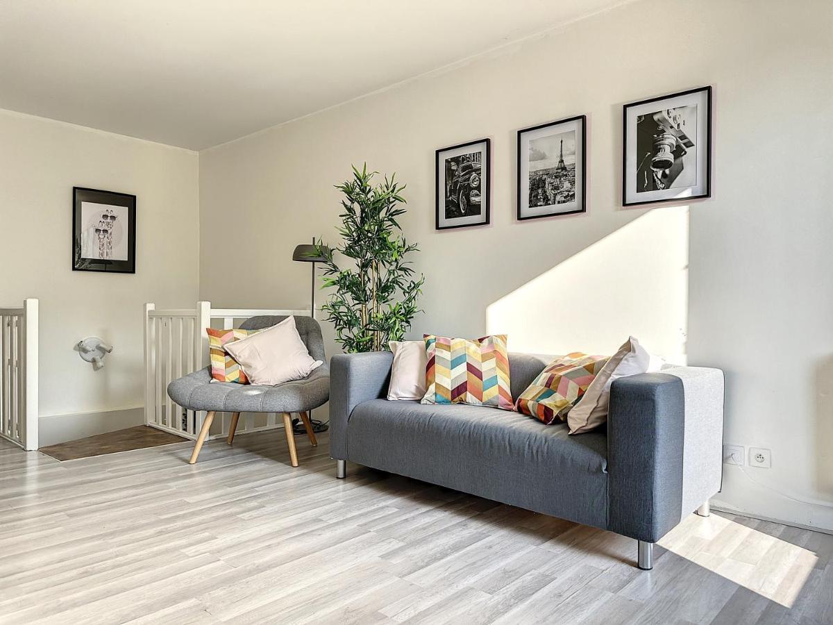 Charmant Appartement Avec Terrasse Parking Ispagnac ภายนอก รูปภาพ