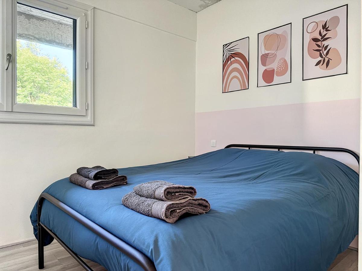 Charmant Appartement Avec Terrasse Parking Ispagnac ภายนอก รูปภาพ